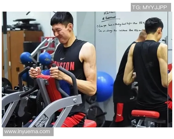 周琦惊艳CBA赛场,再次砍下三双数据! 周琦惊艳CBA赛场,再次砍下三双数据!