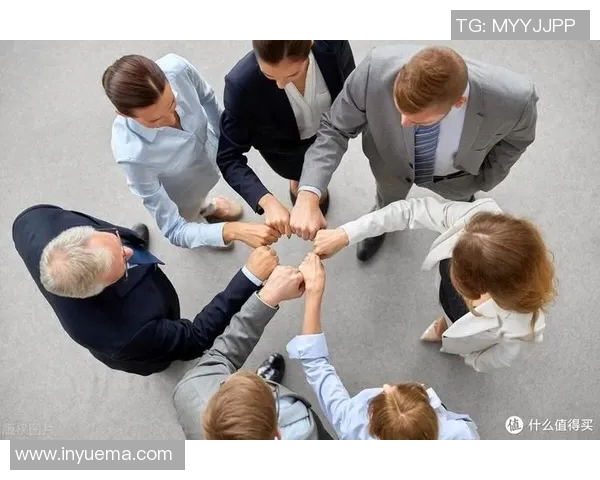 Fengyue赛后表现显著提升展现出强大潜力与团队协作精神 Fengyue赛后表现显著提升展现出强大潜力与团队协作精神