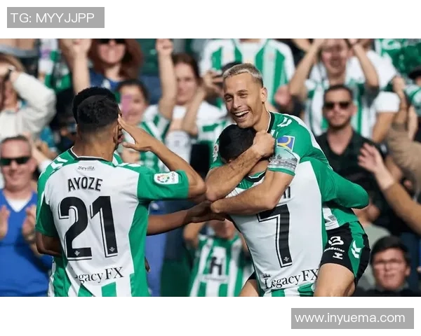 巴伦西亚主场3-0完胜巴拉多利德，豪取联赛两连胜