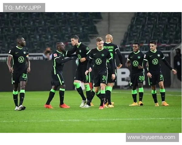 拜仁主场战平沃尔夫斯堡，难解平局之谜，球迷闷声不响